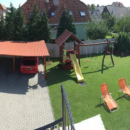 Sungarden Panzio Affittacamere